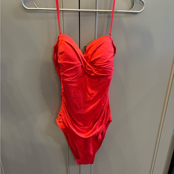 Liz Claiborne vibrant Red Swimsuit sz 10 - Picture 1 of 5